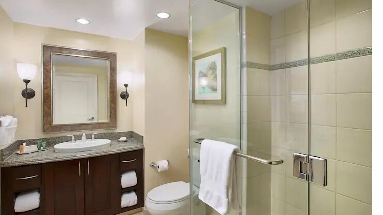 Photo of Bathroom in Waikiki