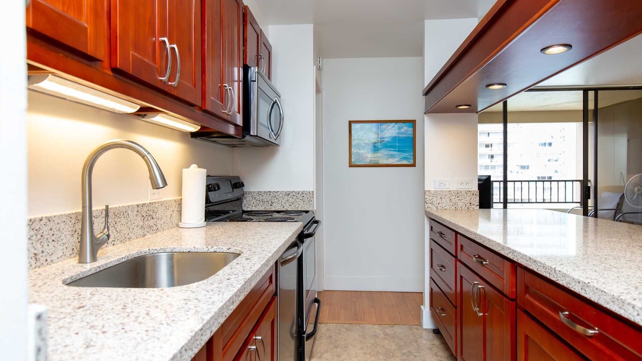 Photo of Kitchen in Waikiki