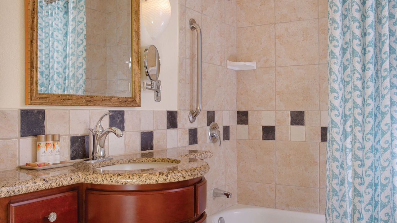 Photo of Bathroom in Ko Olina