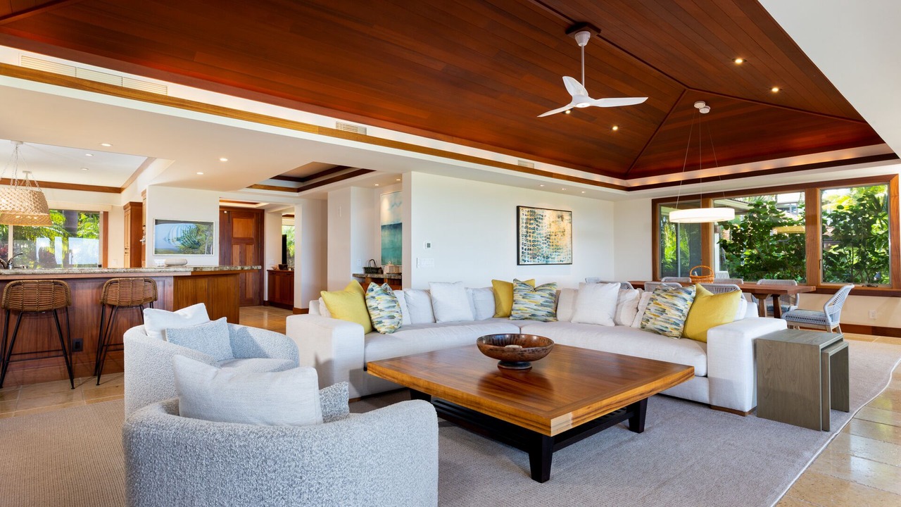 Photo of Bedroom in Kaupulehu