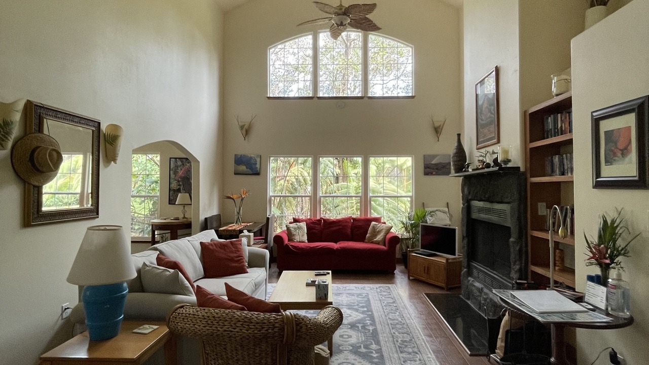 Photo of Livingroom in Volcano