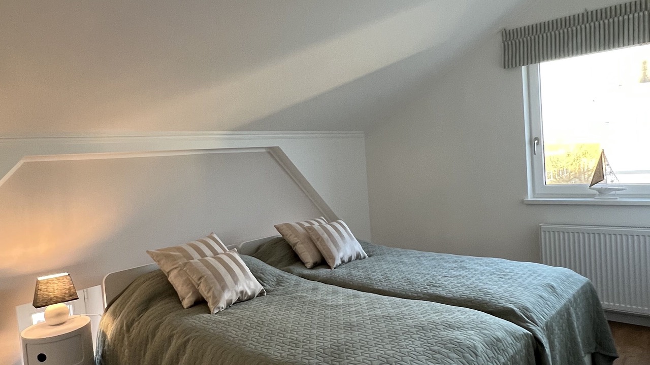 Photo of Bedroom in Center