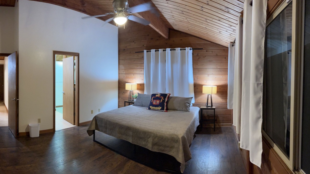Photo of Bedroom in Keaau