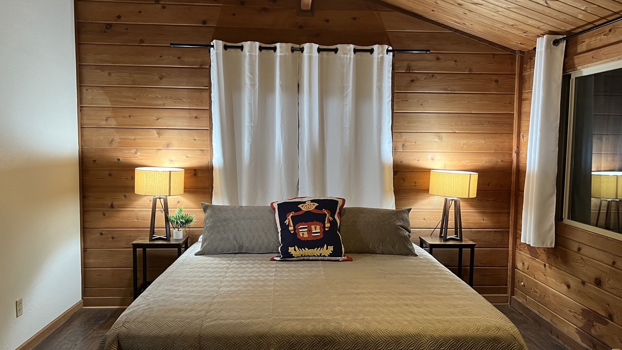 Photo of Bedroom in Keaau