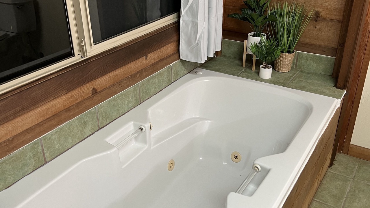 Photo of Bathroom in Keaau
