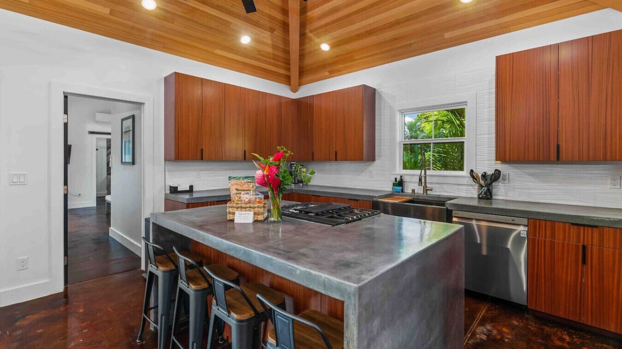 Photo of Kitchen in Princeville