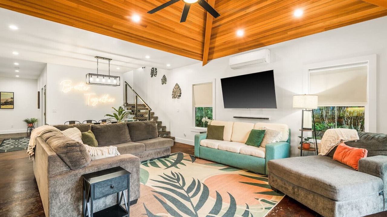 Photo of Livingroom in Princeville