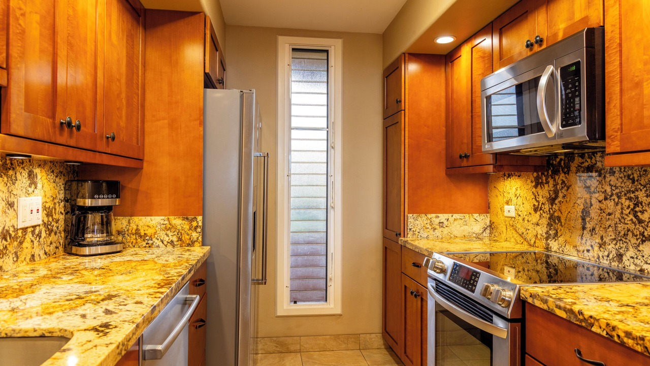 Photo of Kitchen in Kahana