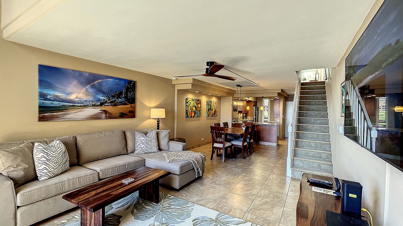 Photo of Livingroom in Kahana