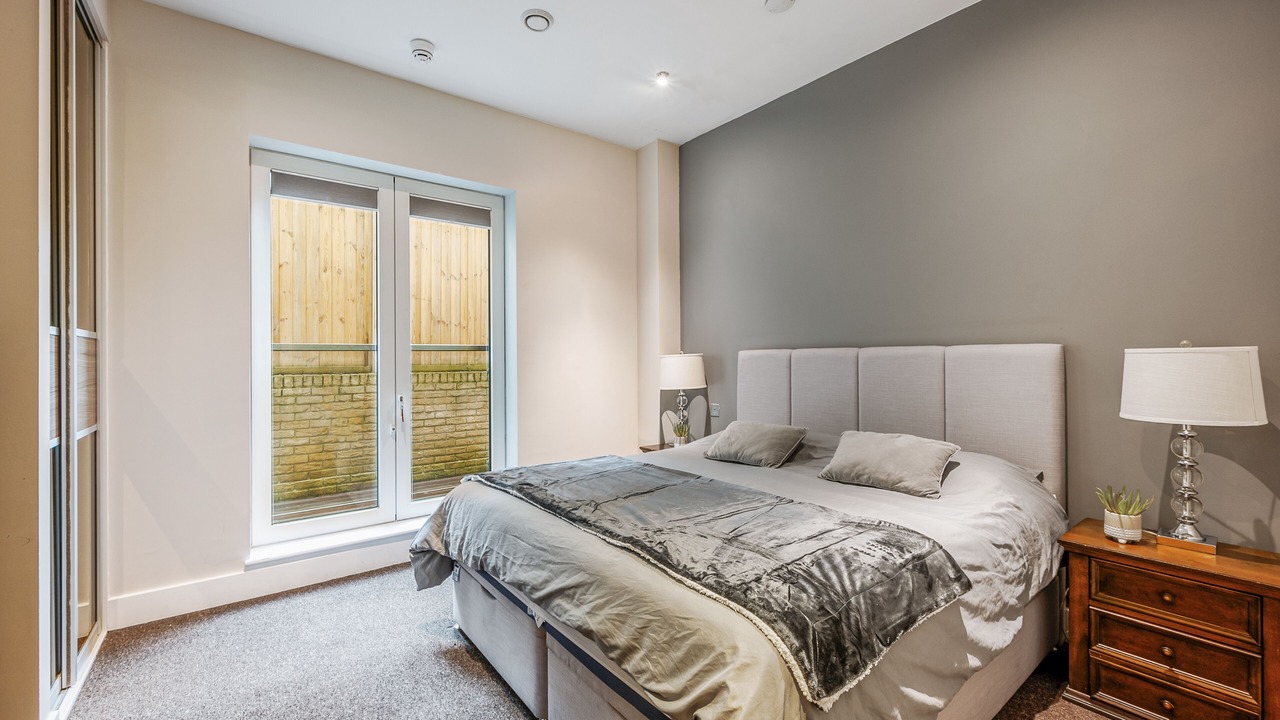 Photo of Bedroom in Turnham Green