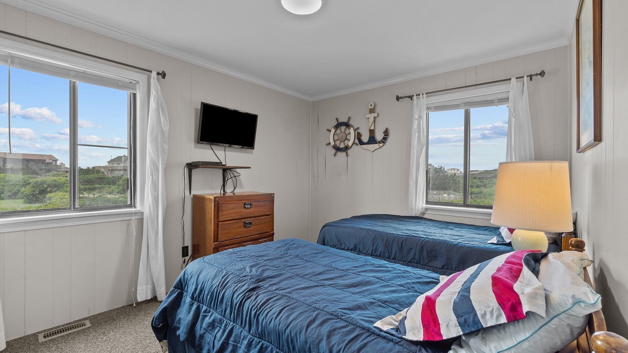 Photo of Bedroom in South Nags Head