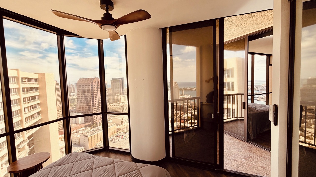 Photo of Bedroom in Downtown Honolulu