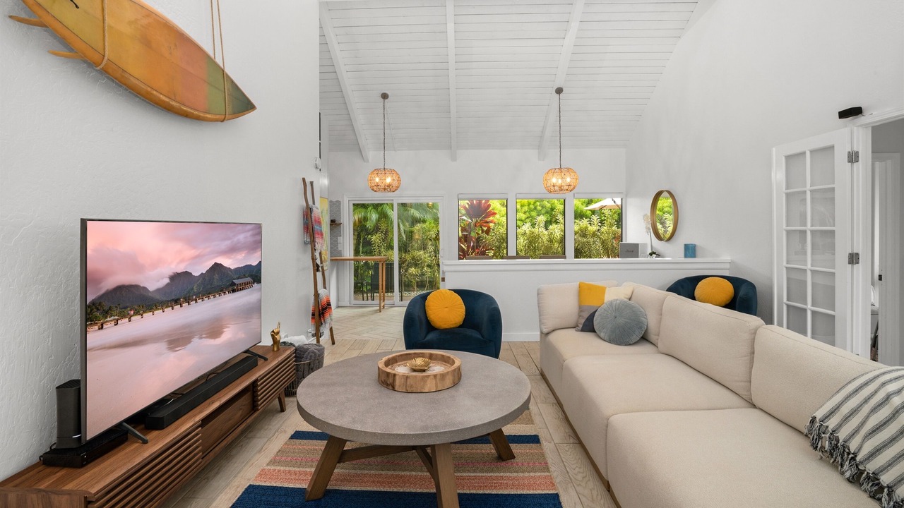Photo of Livingroom in Princeville