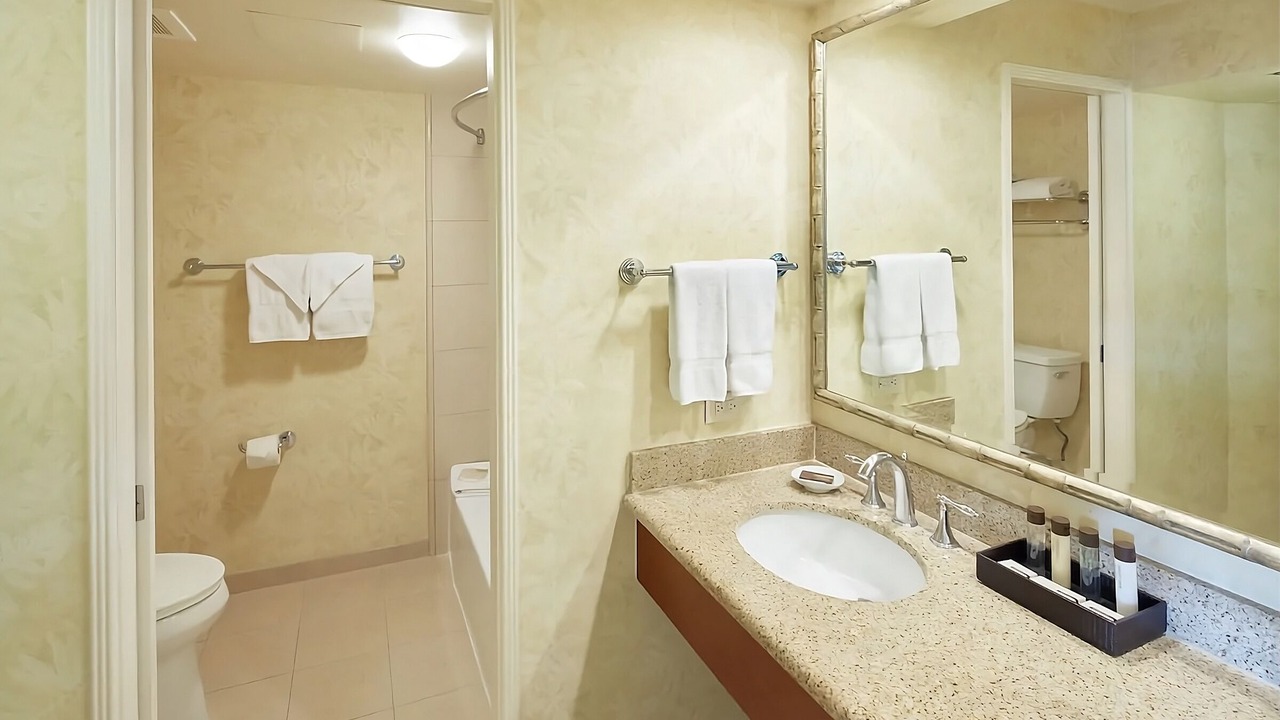 Photo of Bathroom in Waikiki