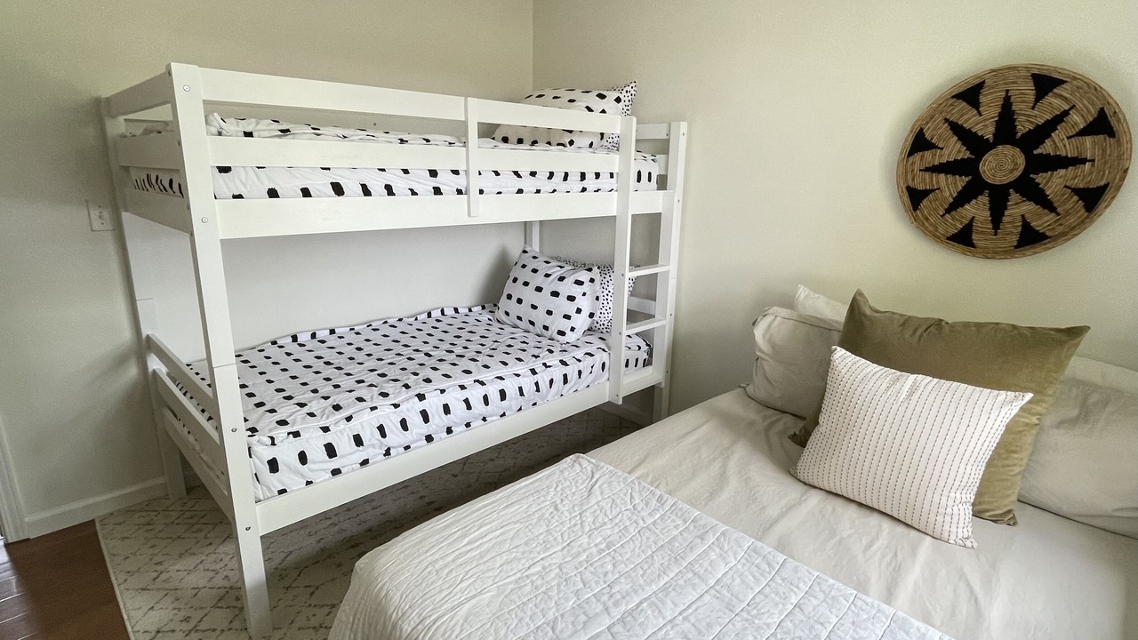 Photo of Bedroom in Laie
