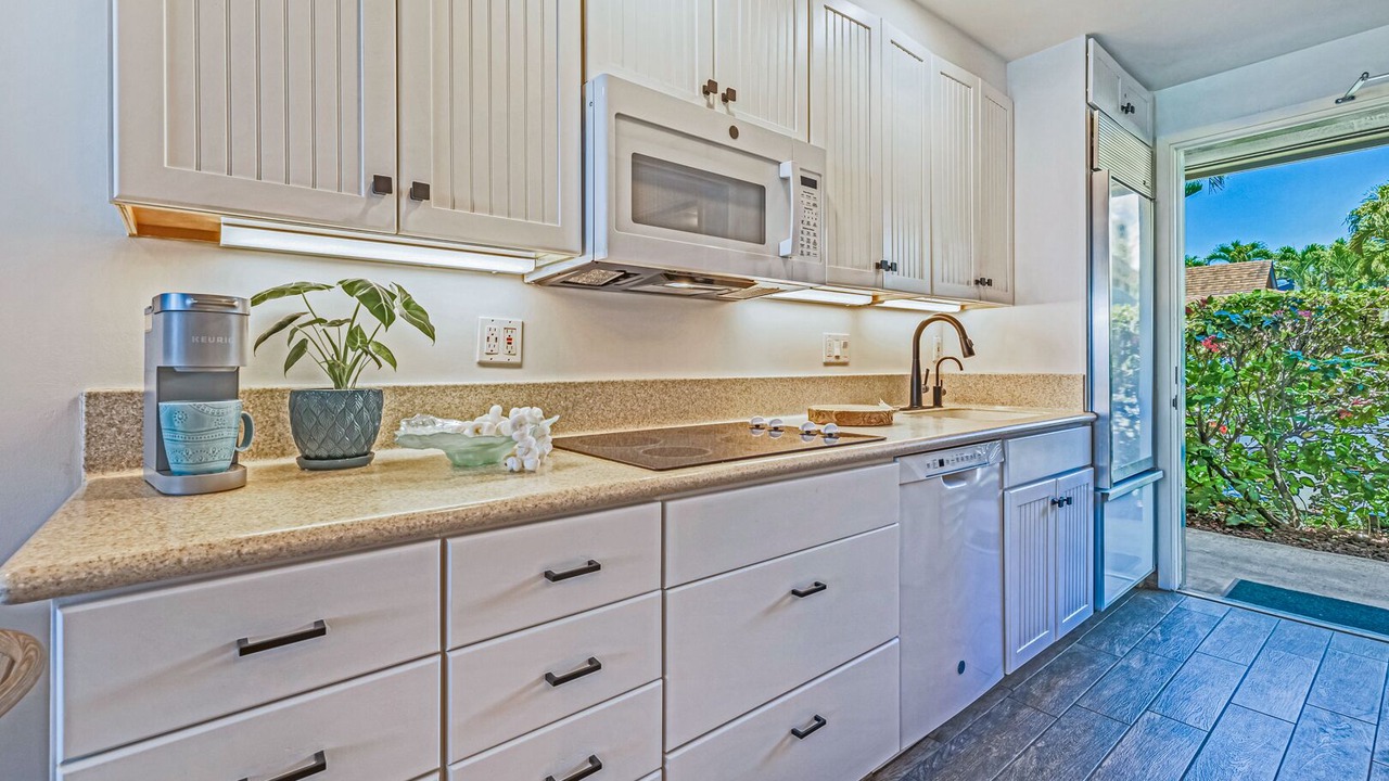 Photo of Kitchen in Napili
