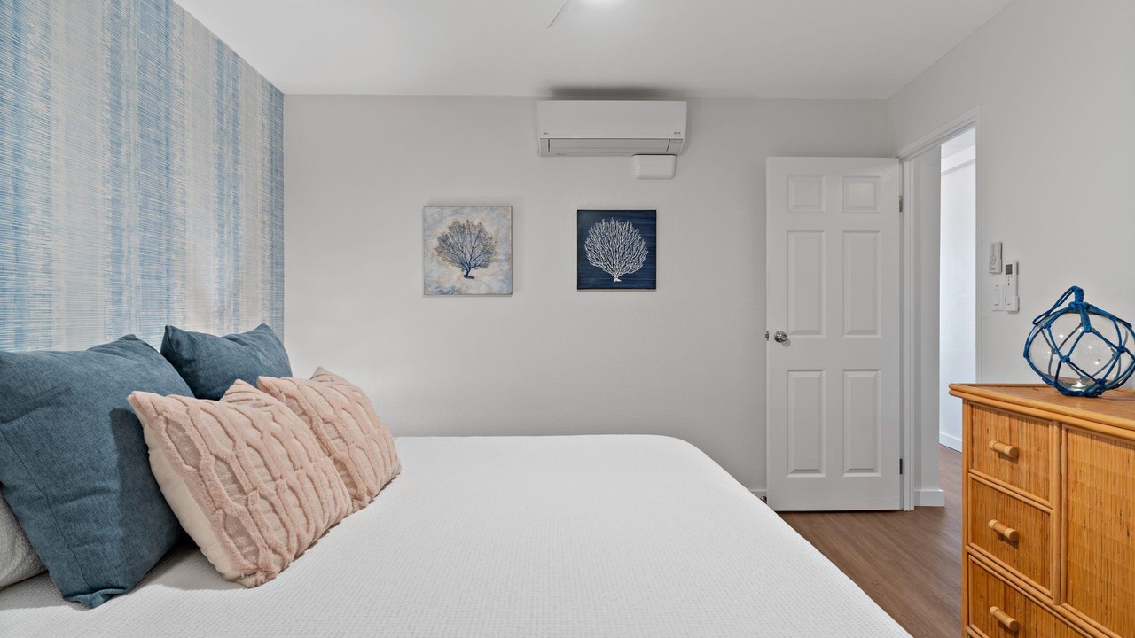 Photo of Bedroom in Maalaea