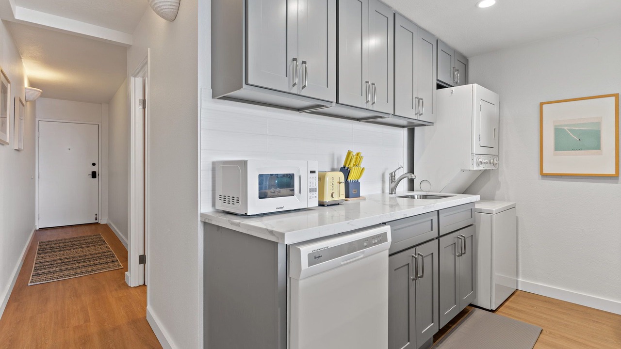 Photo of Kitchen in Maalaea