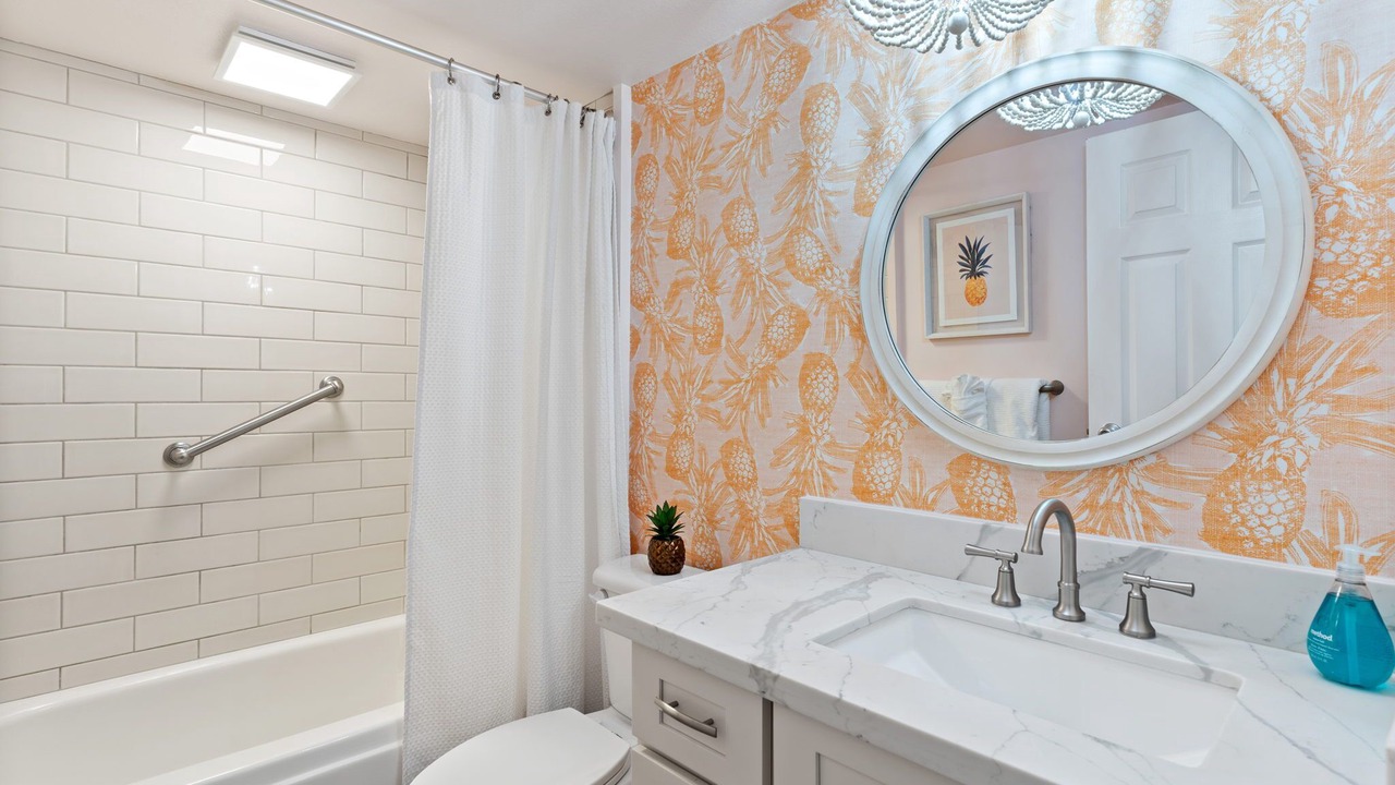 Photo of Bathroom in Maalaea
