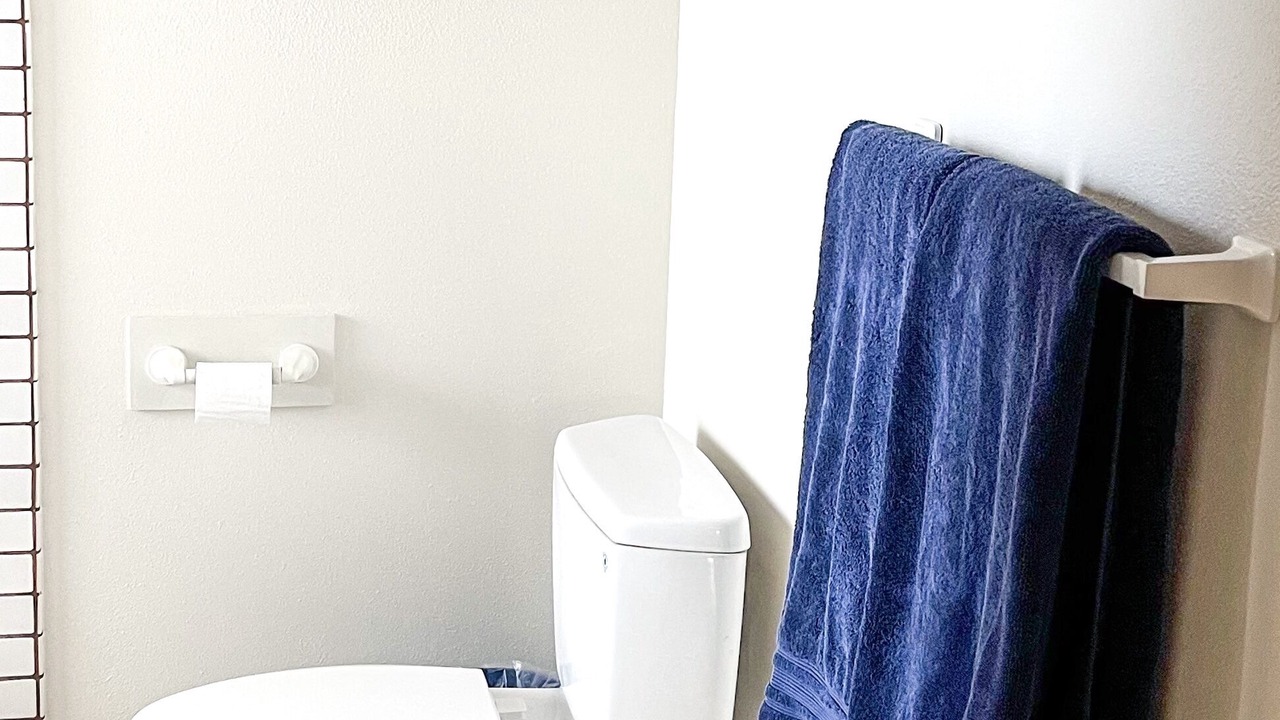Photo of Bathroom in Poipu