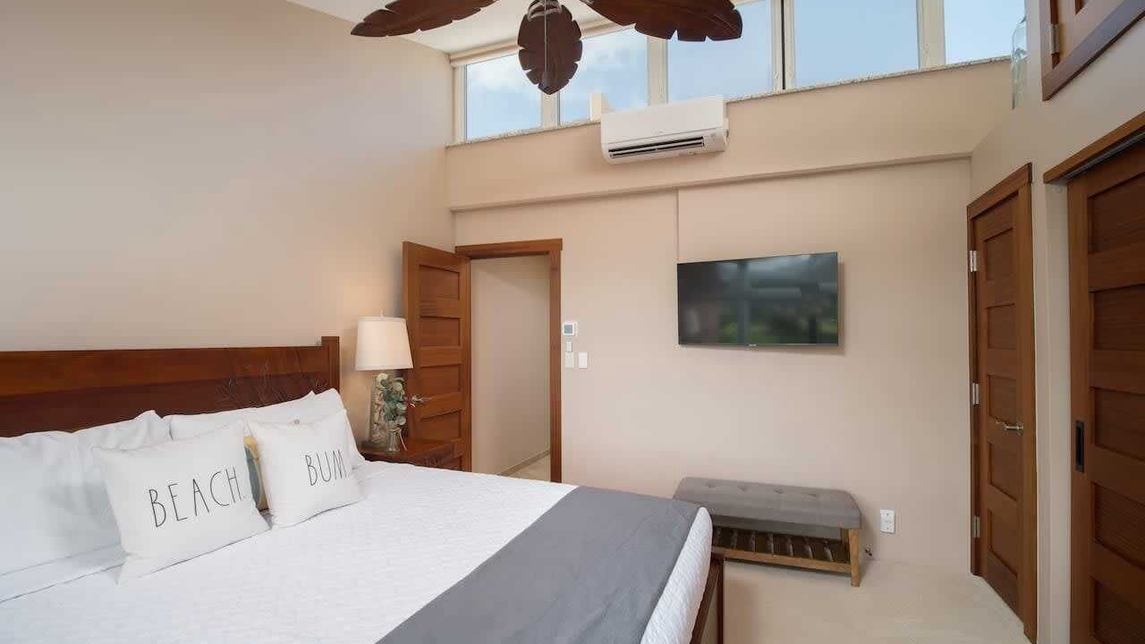 Photo of Bedroom in Kahana