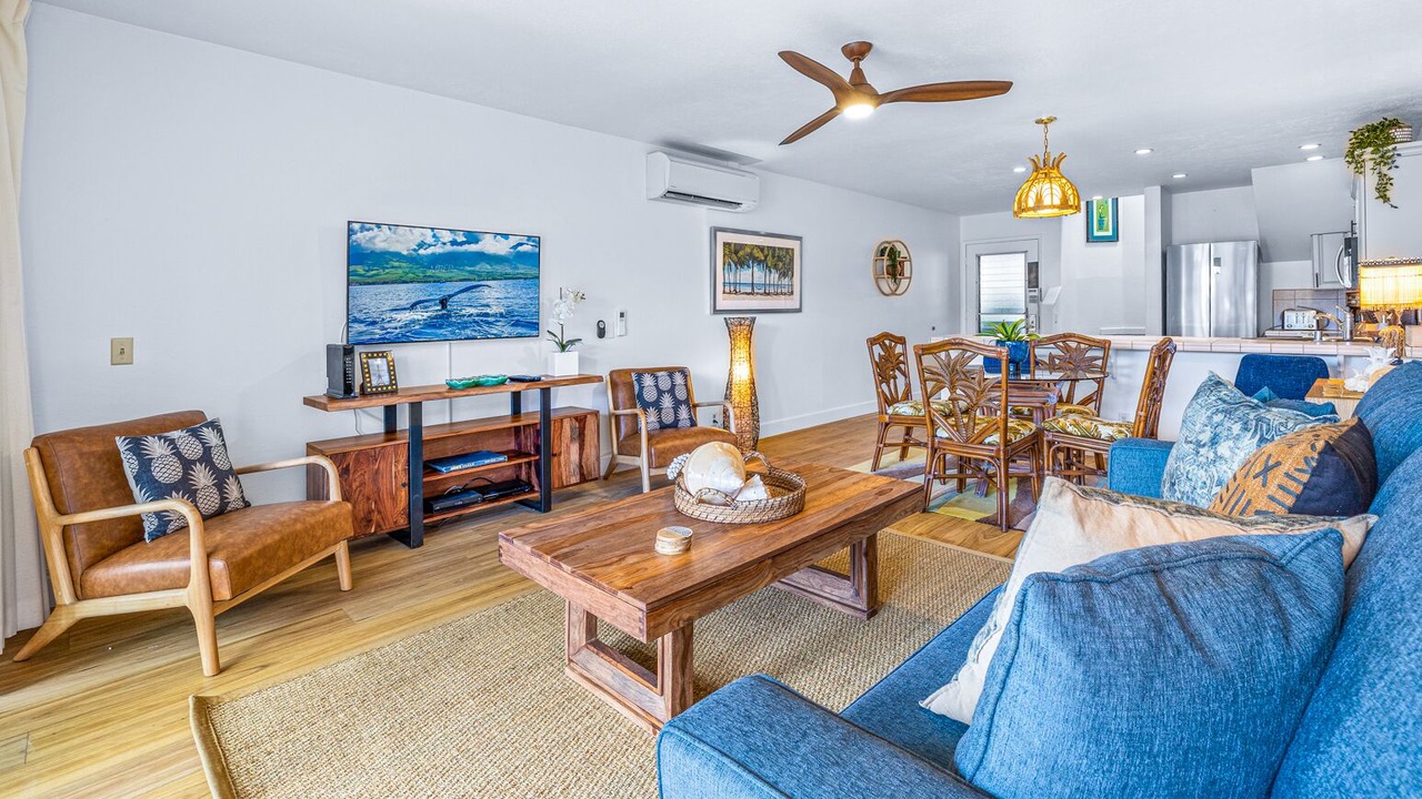 Photo of Livingroom in Kahana