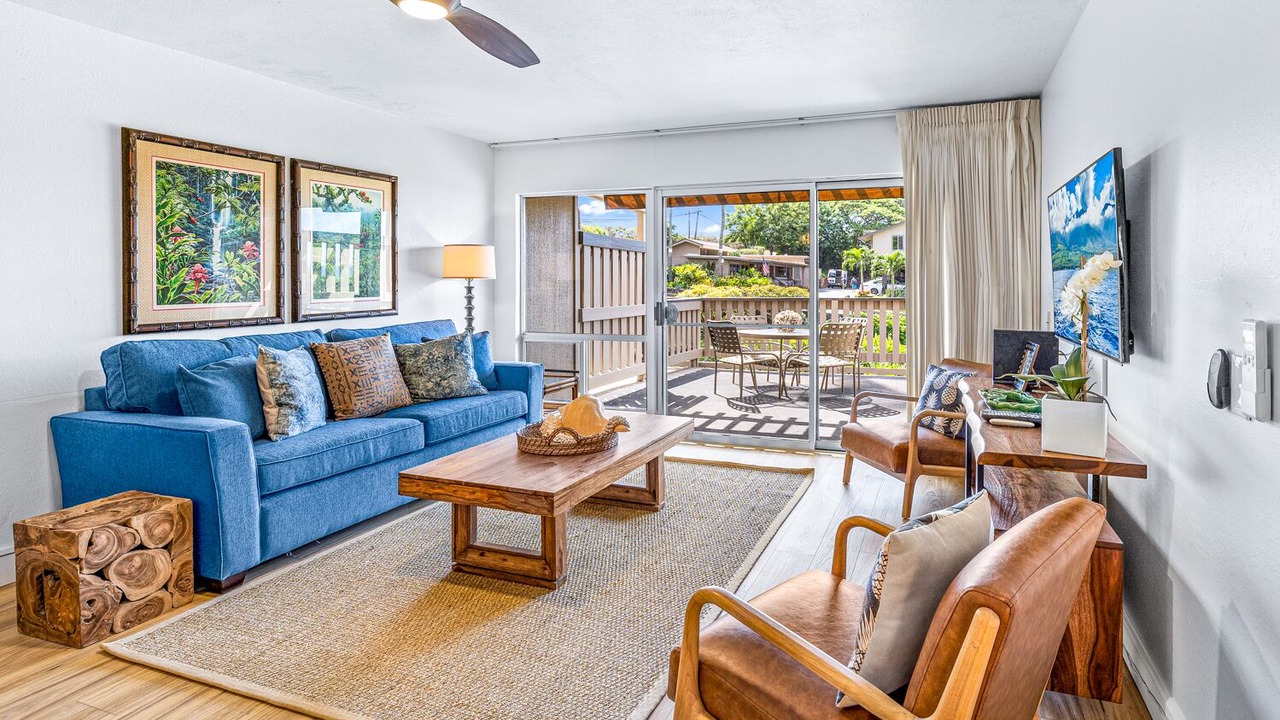 Photo of Livingroom in Kahana