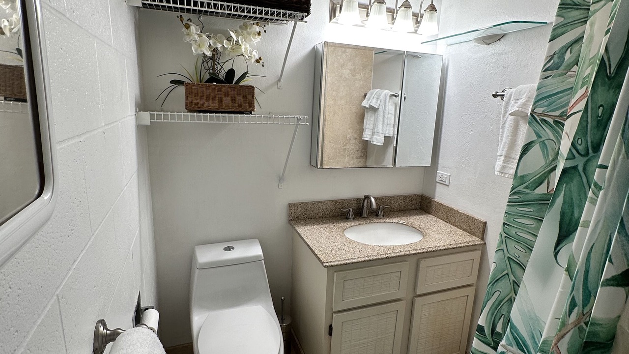 Photo of Bathroom in Waialee