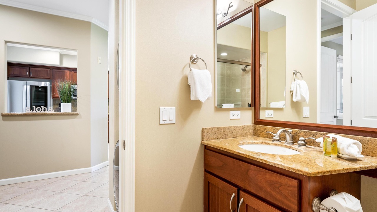 Photo of Bathroom in Waikoloa