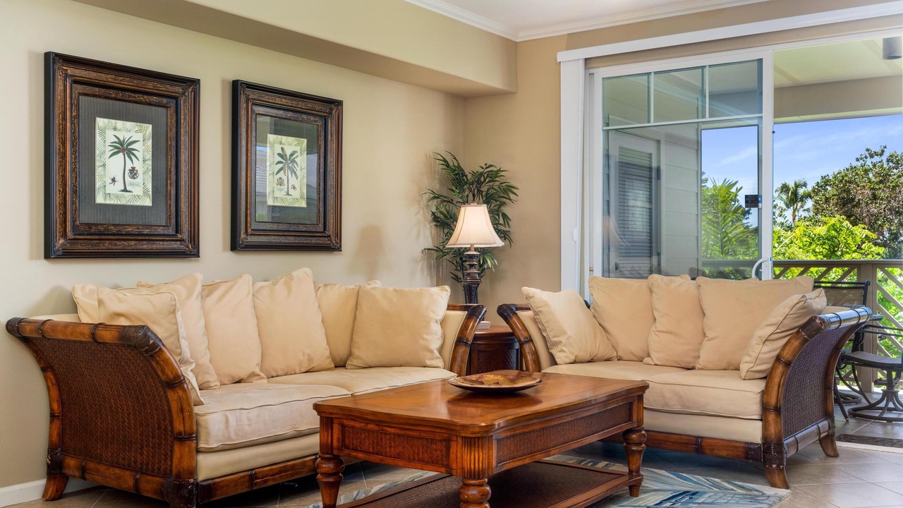 Photo of Livingroom in Waikoloa