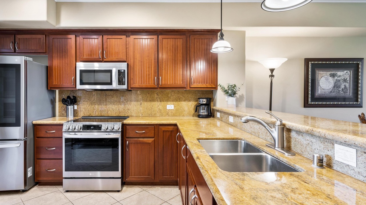 Photo of Kitchen in Waikoloa