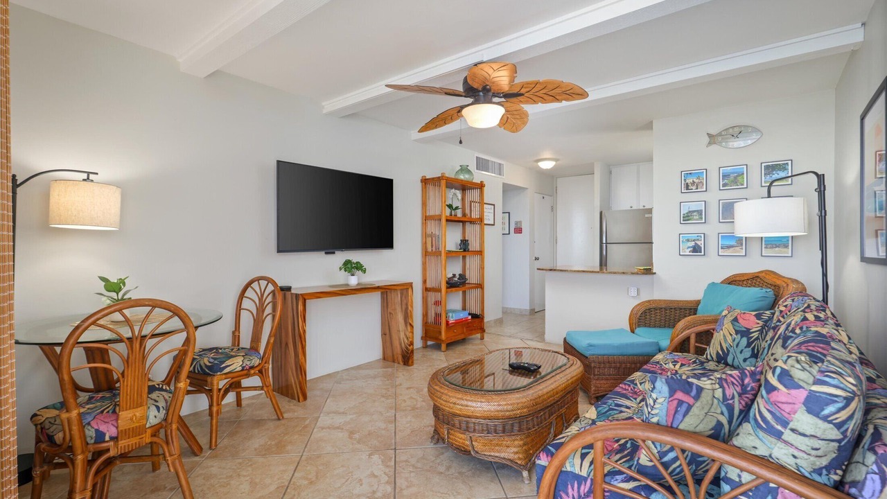 Photo of Livingroom in Historic Kailua Village