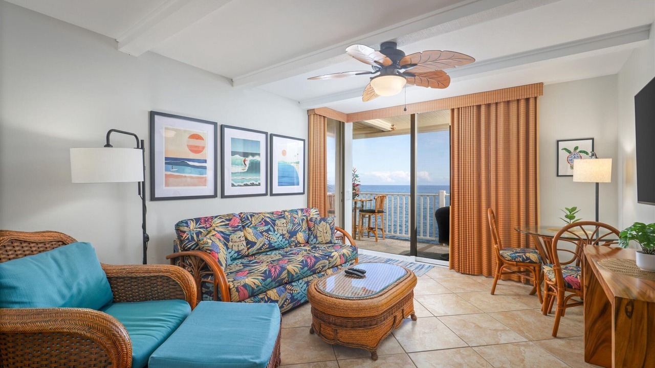 Photo of Livingroom in Historic Kailua Village