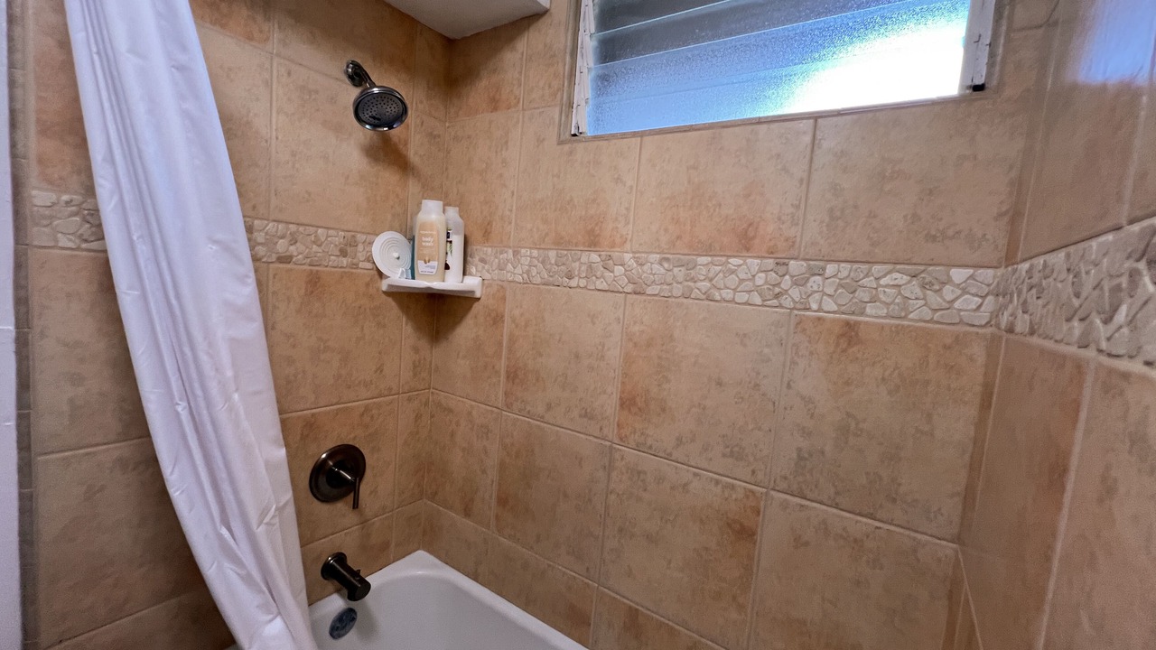 Photo of Bathroom in Hana