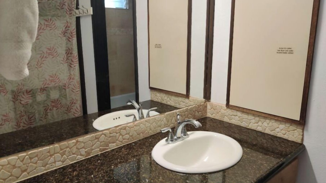 Photo of Bathroom in Hana