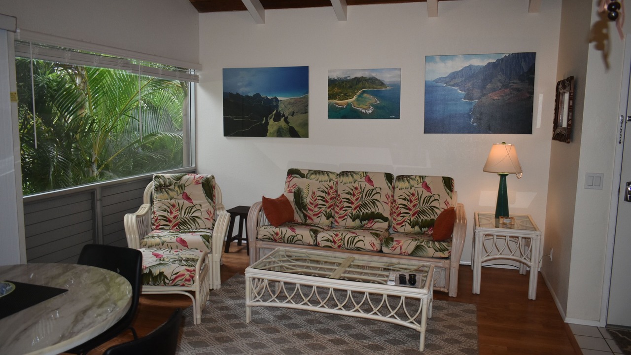Photo of Livingroom in Princeville