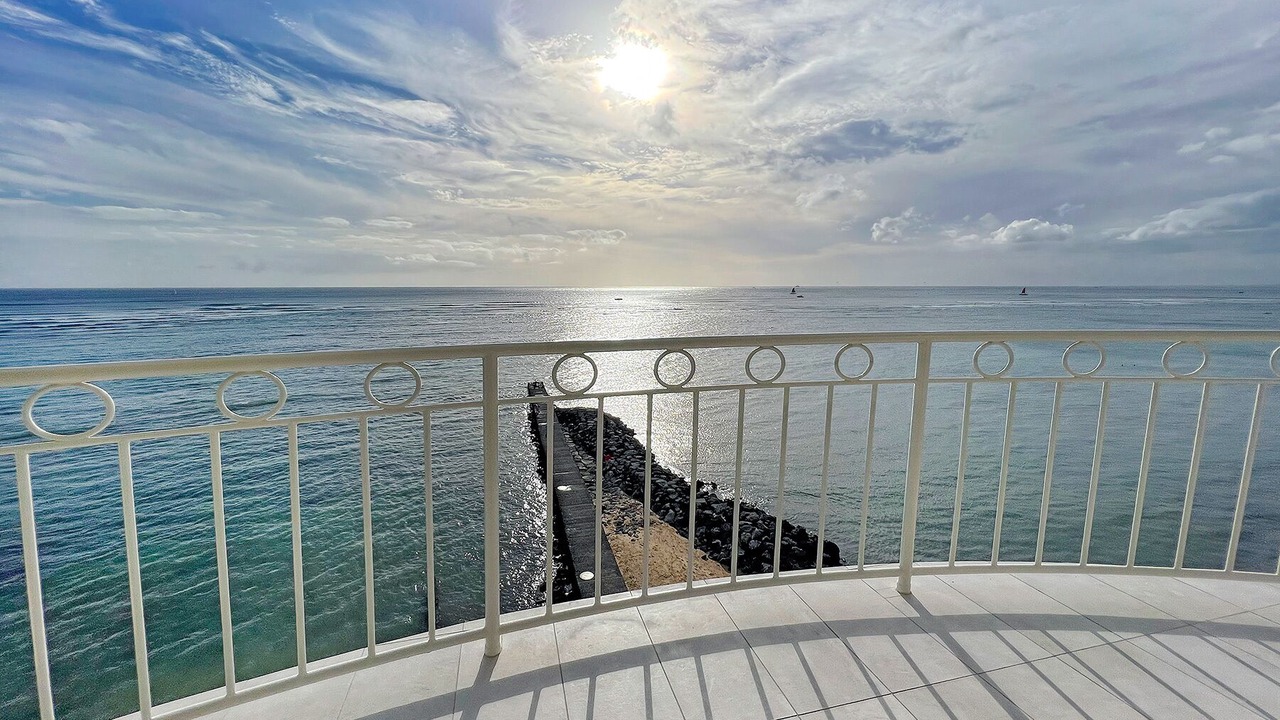 Photo of Others in Waikiki