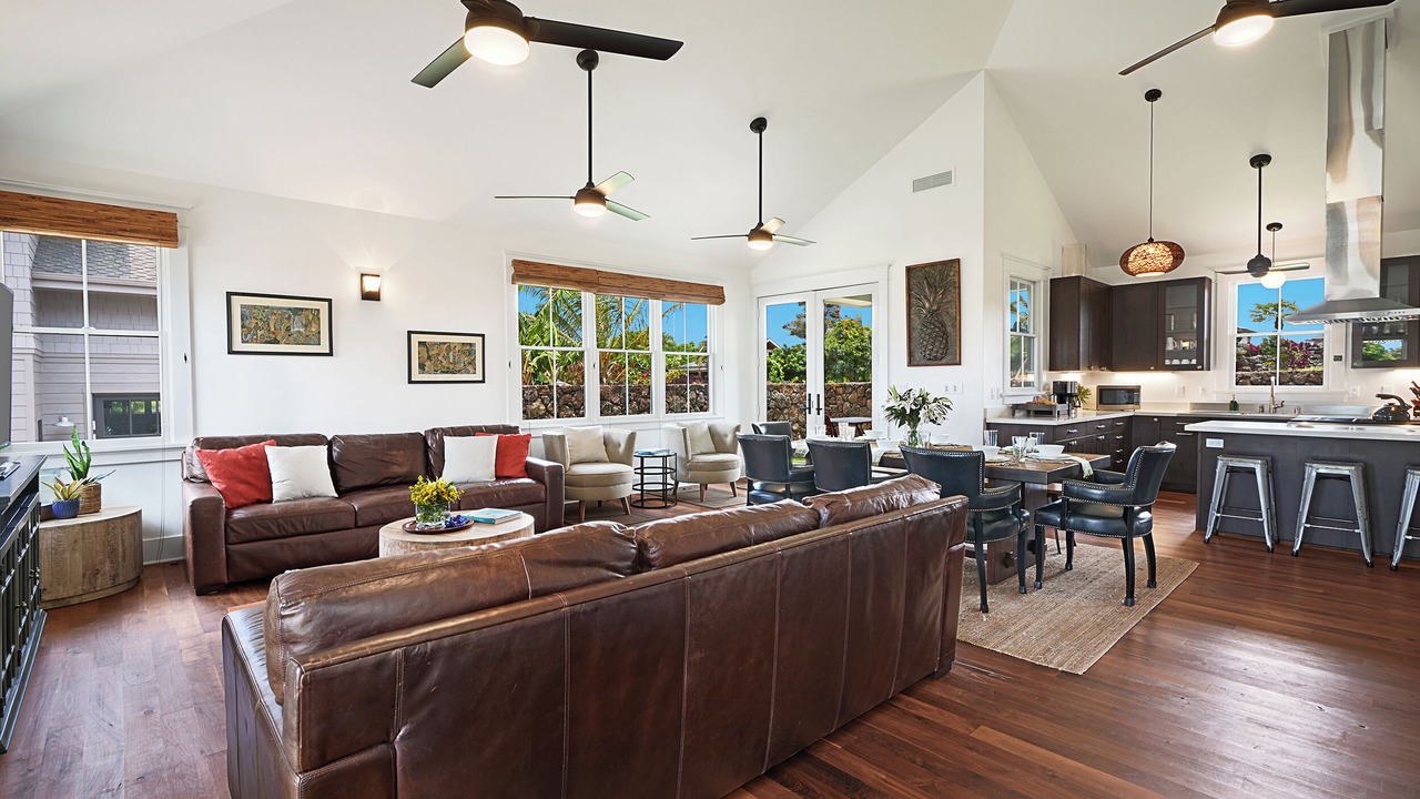 Photo of Livingroom in Poipu