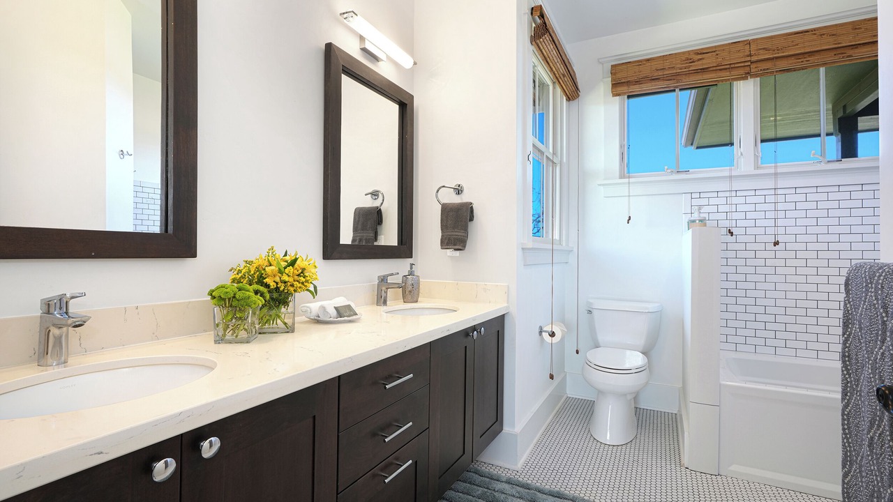 Photo of Bathroom in Poipu