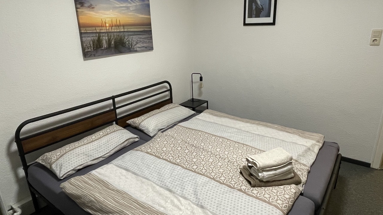 Photo of Bedroom in Center