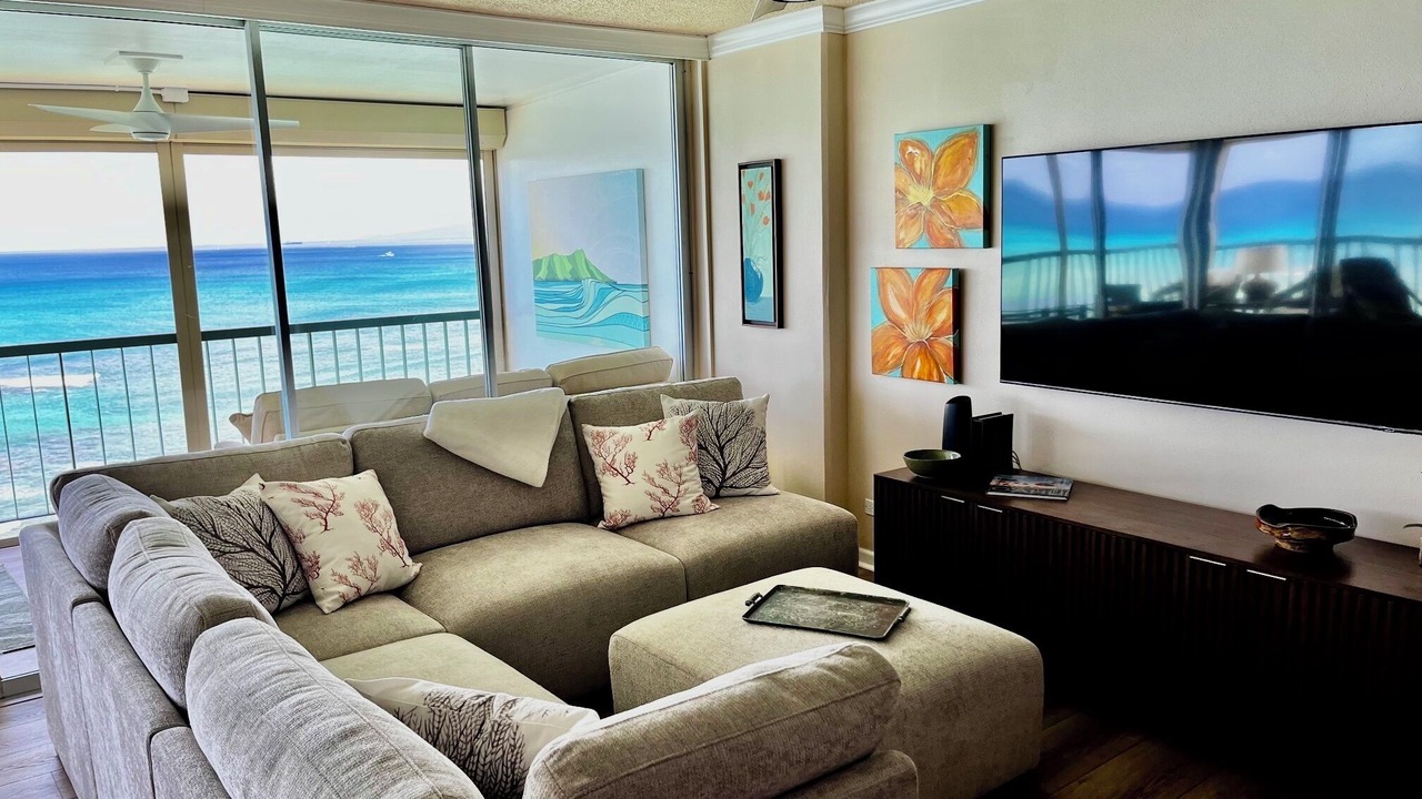 Photo of Livingroom in Diamond Head - Kapahulu - St. Louis