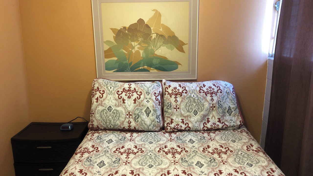 Photo of Bedroom in Waikiki