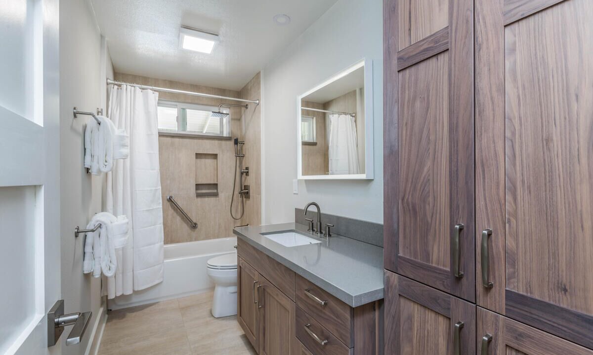 Photo of Bathroom in Princeville