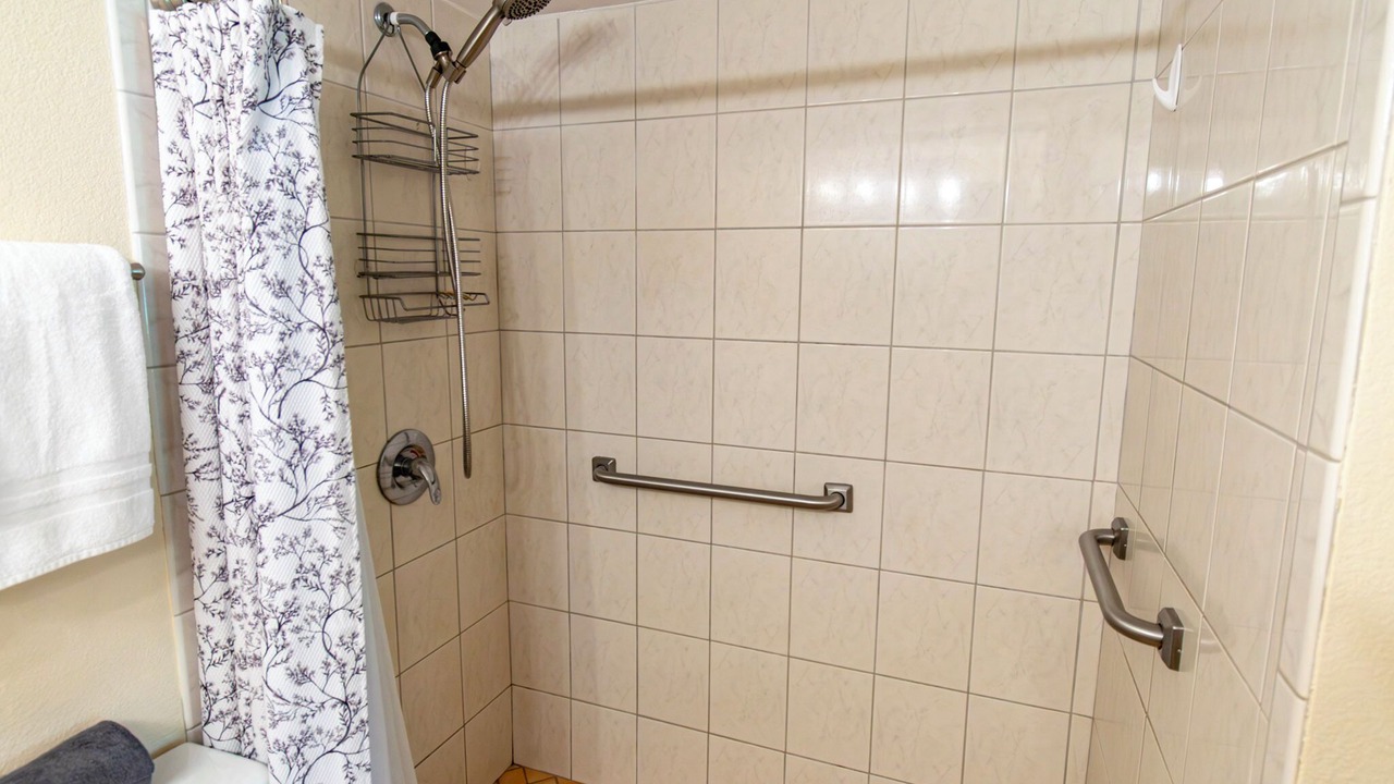 Photo of Bathroom in Kihei