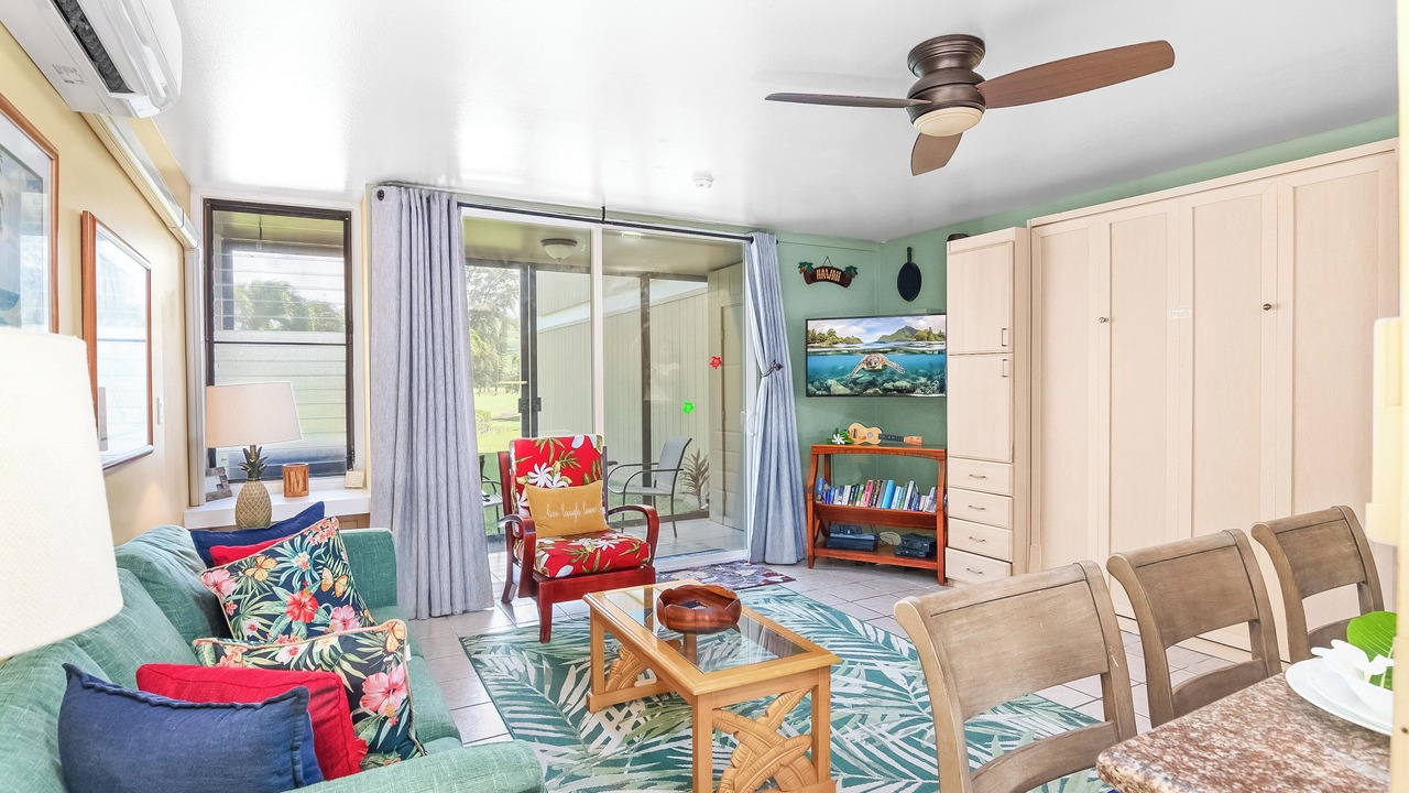 Photo of Livingroom in Kahuku