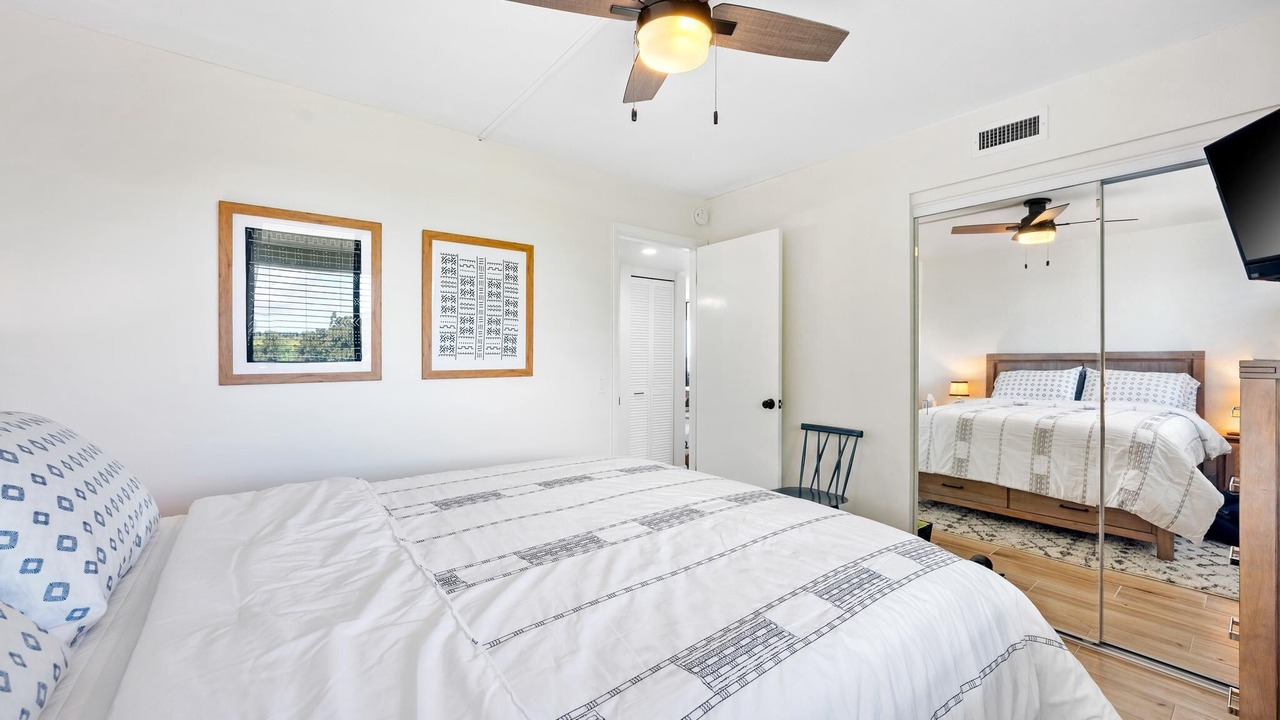 Photo of Bedroom in Kahaluu Bay