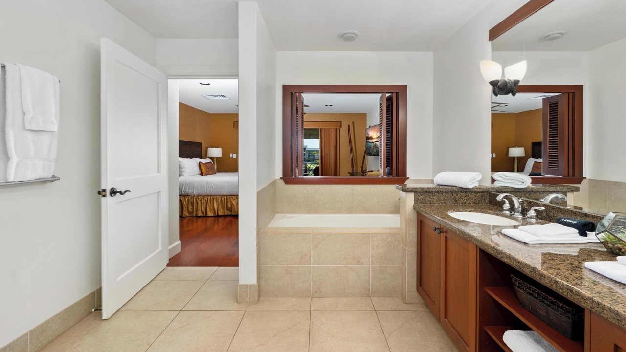 Photo of Bathroom in Waikoloa