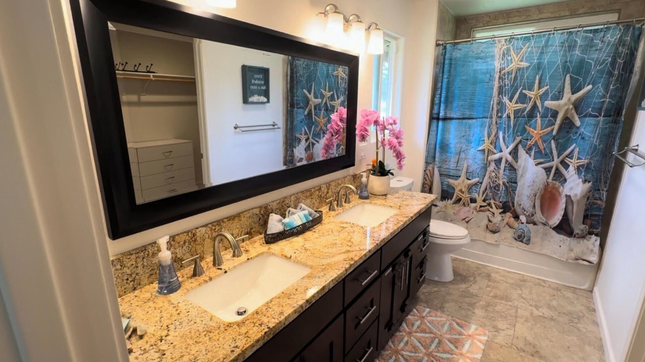Photo of Bathroom in Keaau