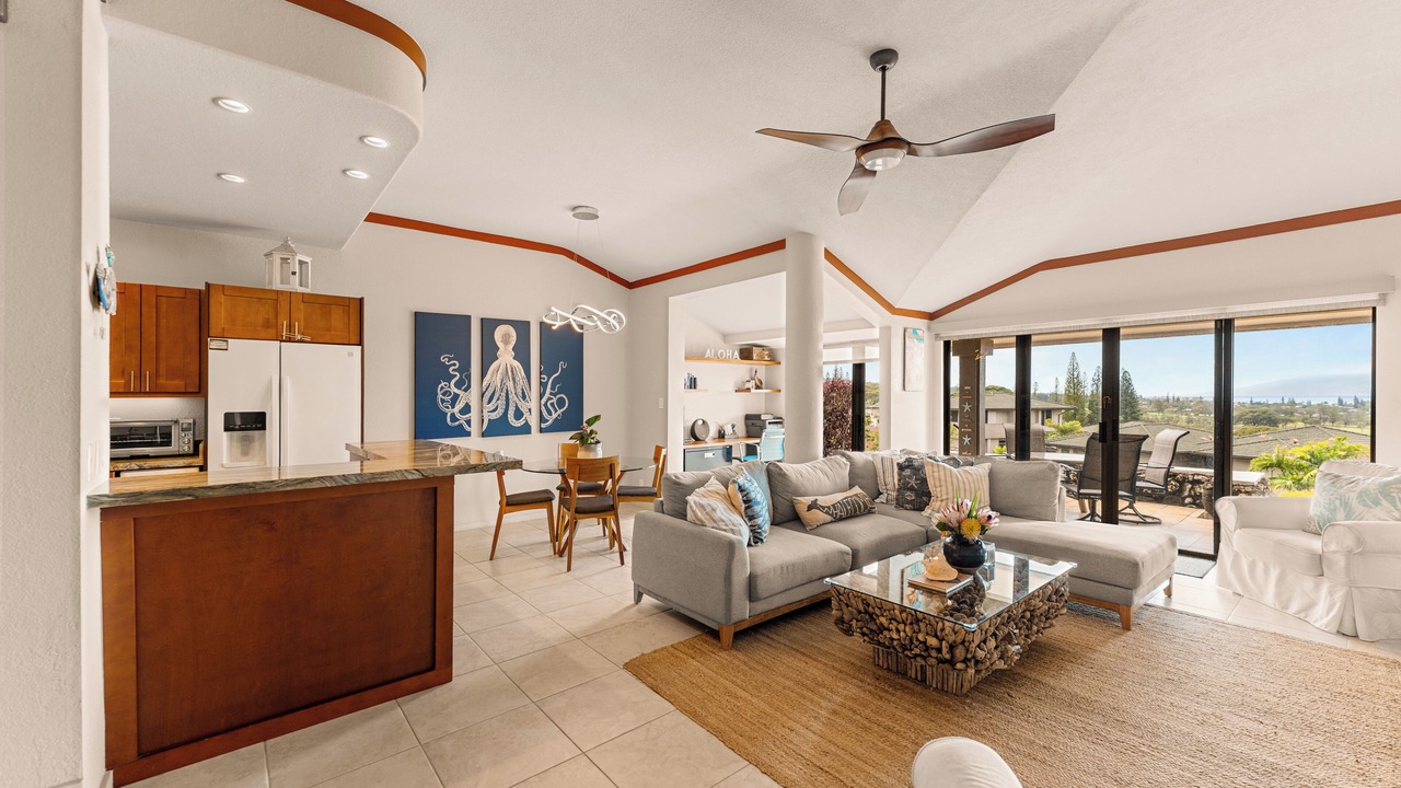 Photo of Livingroom in Kapalua