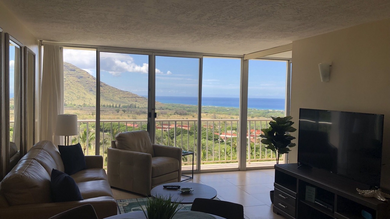 Photo of Livingroom in Makaha